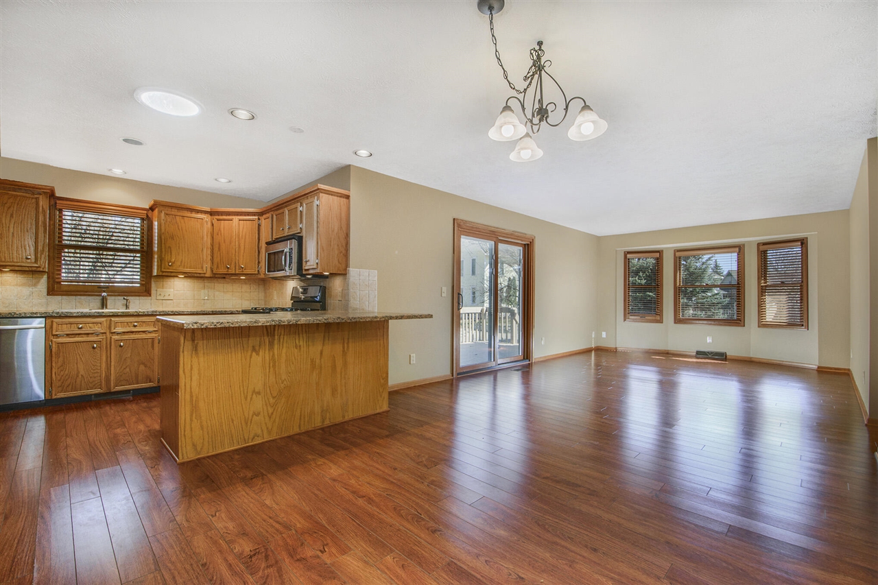 4180 Ivanrest Avenue, Grandville, MI, 49418-2562