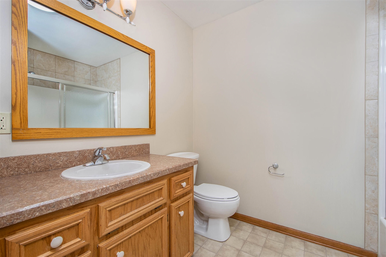 4180 Ivanrest Avenue, Grandville, MI, 49418-2562