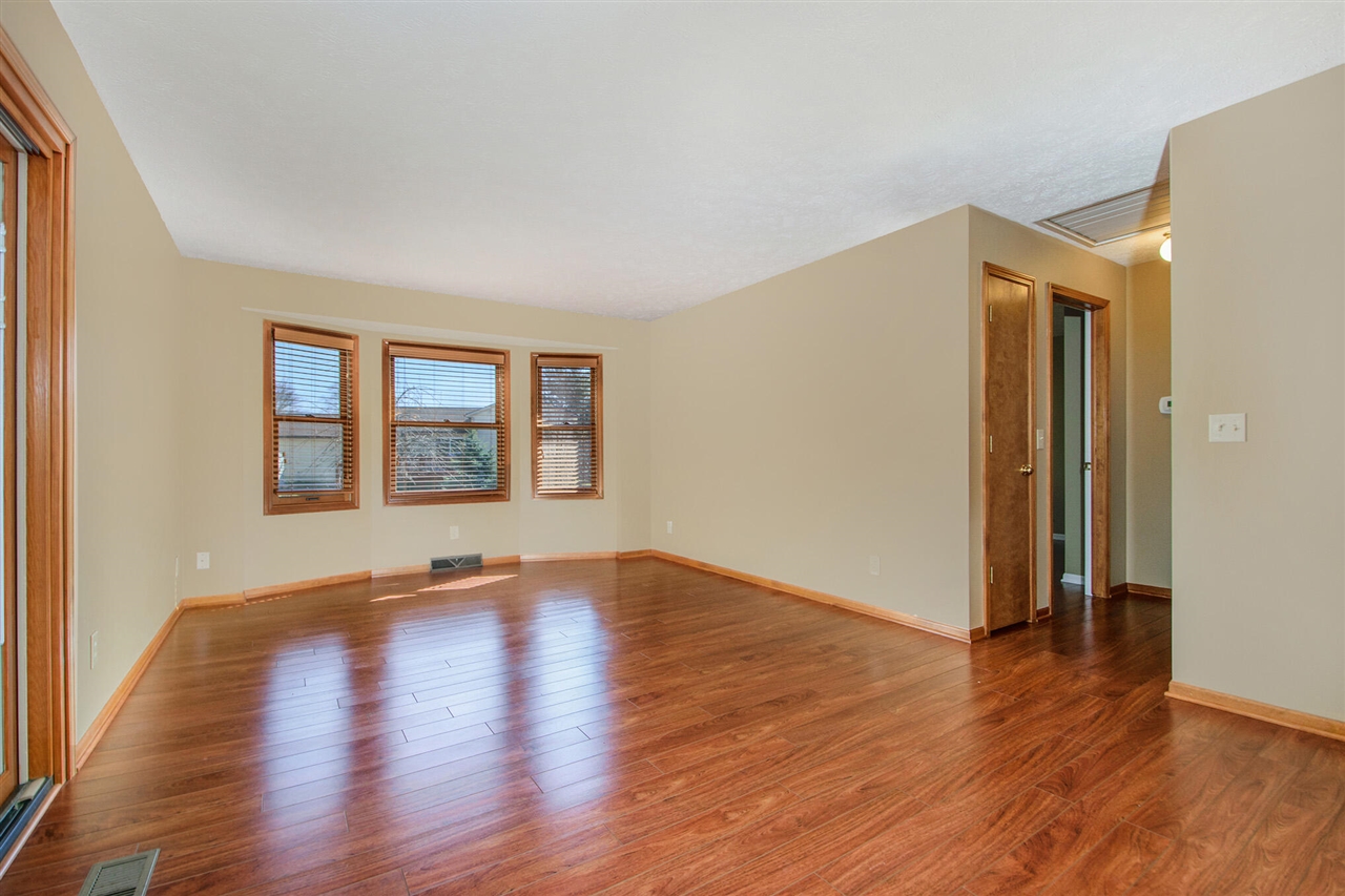 4180 Ivanrest Avenue, Grandville, MI, 49418-2562