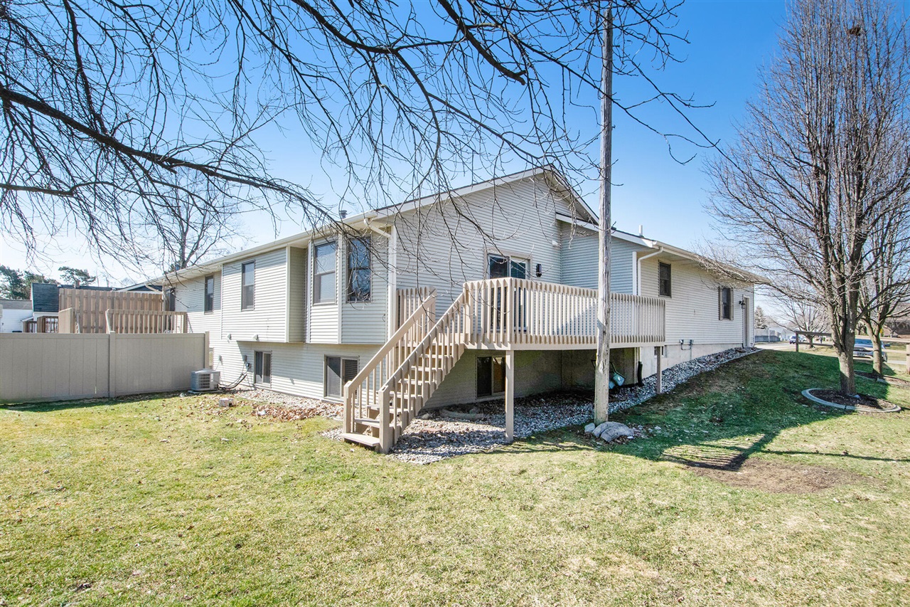 4180 Ivanrest Avenue, Grandville, MI, 49418-2562