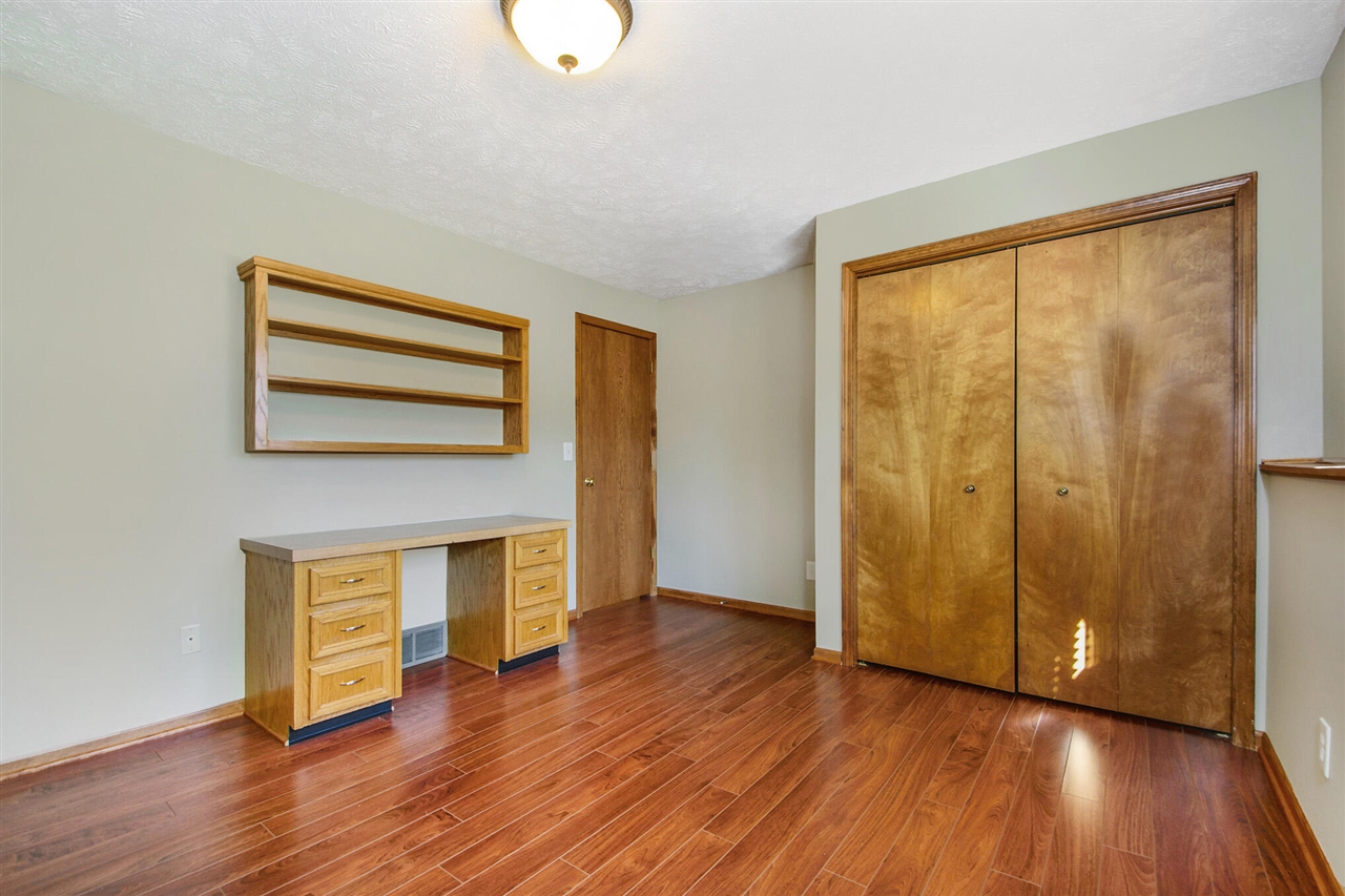 4180 Ivanrest Avenue, Grandville, MI, 49418-2562