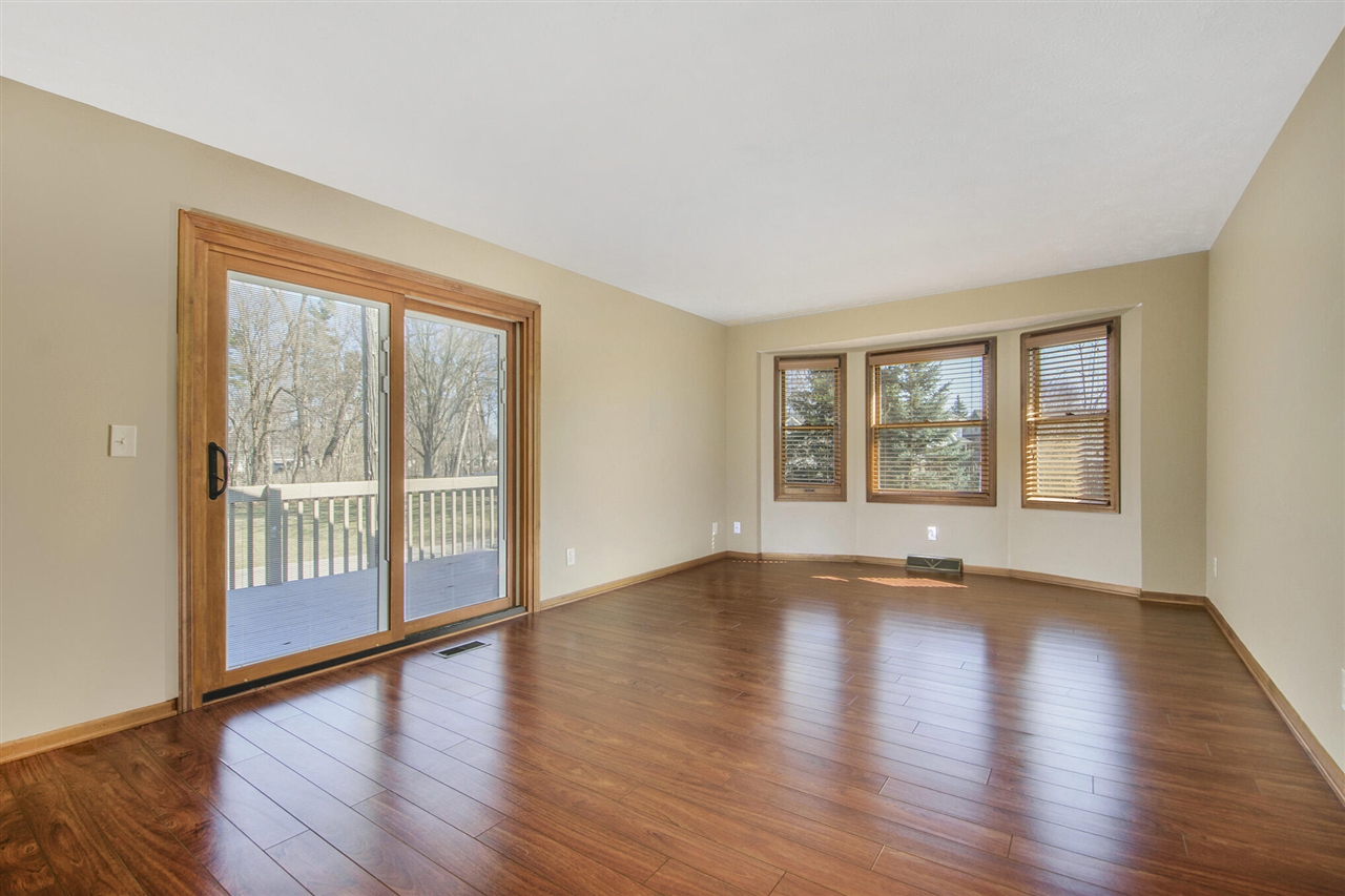 4180 Ivanrest Avenue, Grandville, MI, 49418-2562