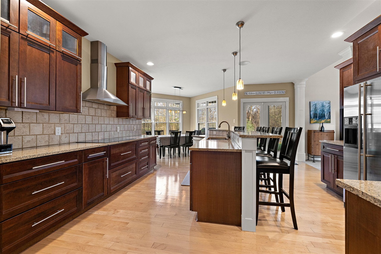 13090 Woodhaven Drive, Grand Haven, MI, 49417-8679