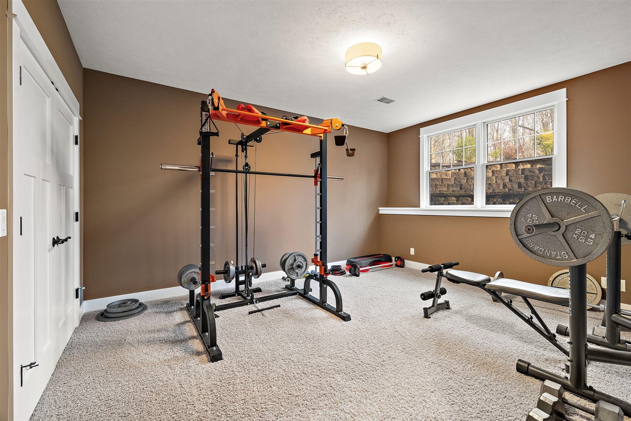 13090 Woodhaven Drive, Grand Haven, MI, 49417-8679