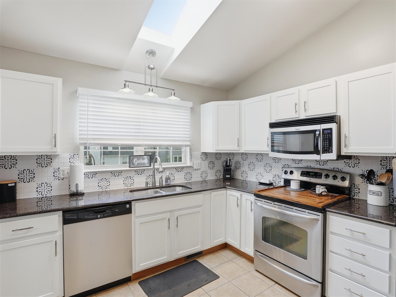 7124 Saint Andrews Drive, Ypsilanti, MI, 48197-9507