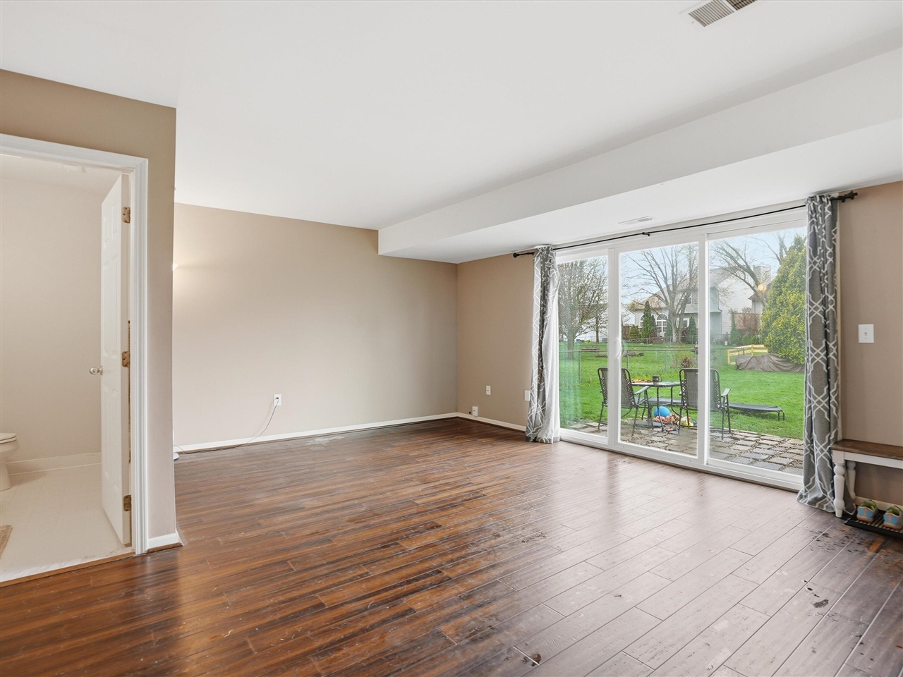 7124 Saint Andrews Drive, Ypsilanti, MI, 48197-9507