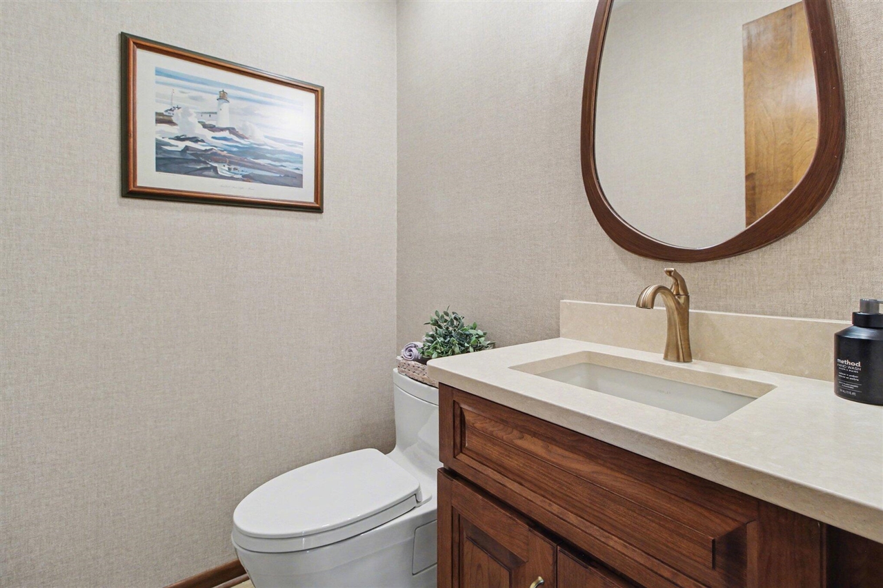 8409 Crestshire Drive, Ypsilanti, MI, 48197-9327