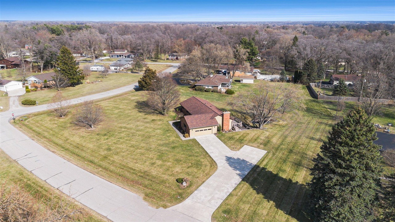 8409 Crestshire Drive, Ypsilanti, MI, 48197-9327