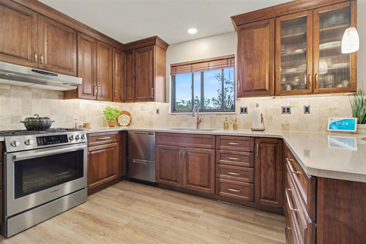 8409 Crestshire Drive, Ypsilanti, MI, 48197-9327