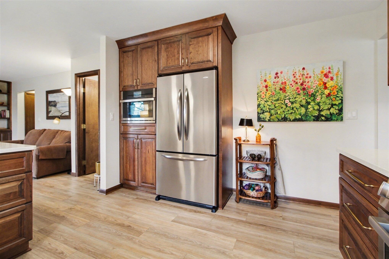 8409 Crestshire Drive, Ypsilanti, MI, 48197-9327