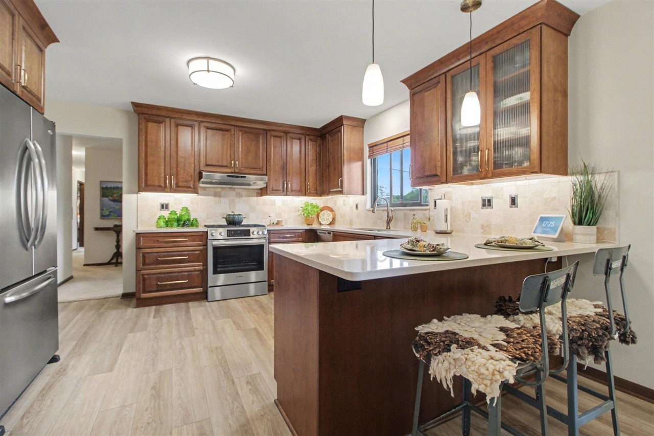 8409 Crestshire Drive, Ypsilanti, MI, 48197-9327