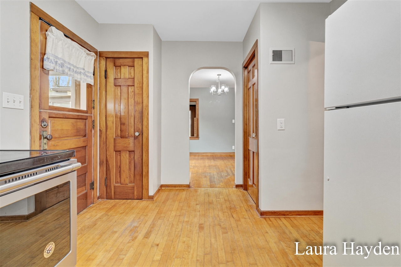 350 Mill Street, Saranac, MI, 48881-9709