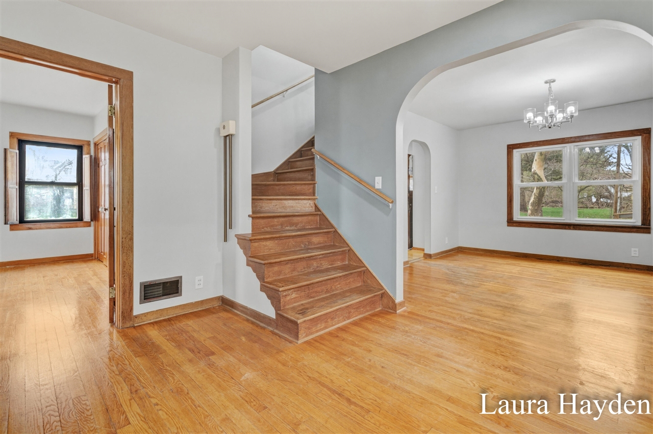 350 Mill Street, Saranac, MI, 48881-9709