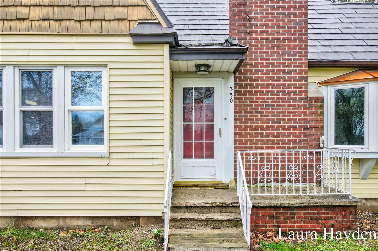 350 Mill Street, Saranac, MI, 48881-9709