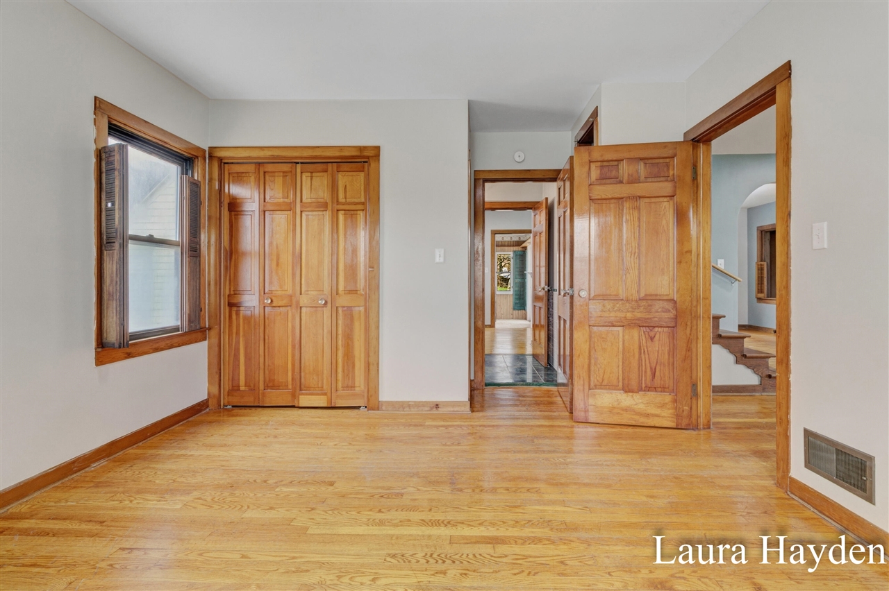 350 Mill Street, Saranac, MI, 48881-9709