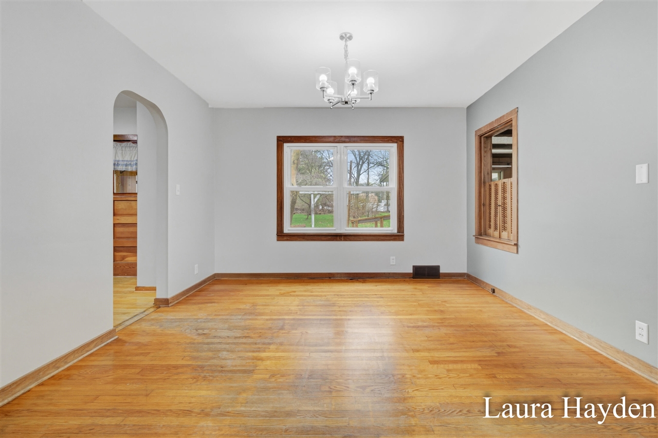 350 Mill Street, Saranac, MI, 48881-9709