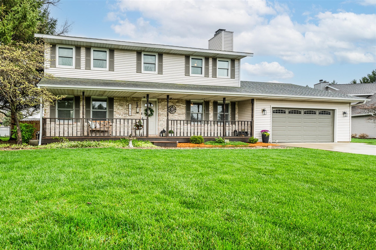 1460 Country Knoll Place, Saint Joseph, MI, 49085-9491