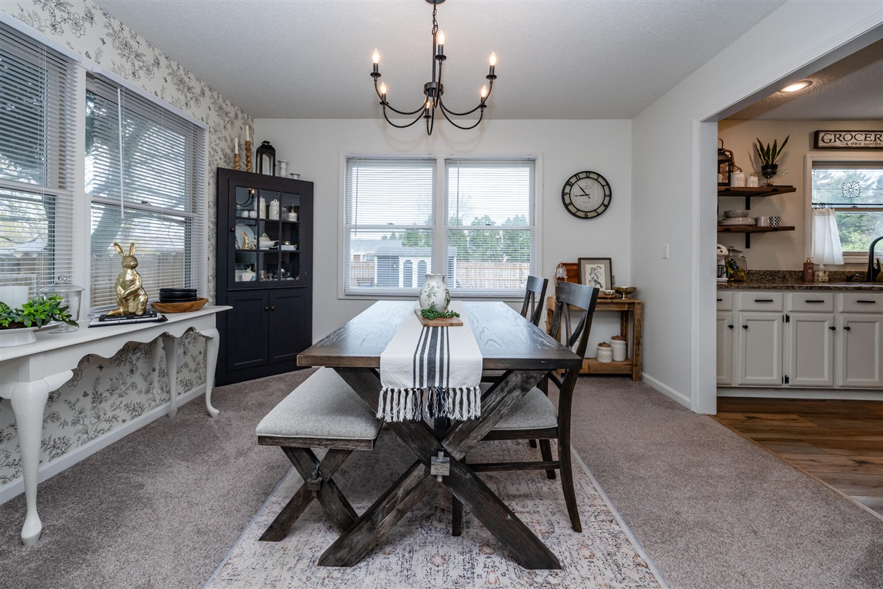 1460 Country Knoll Place, Saint Joseph, MI, 49085-9491