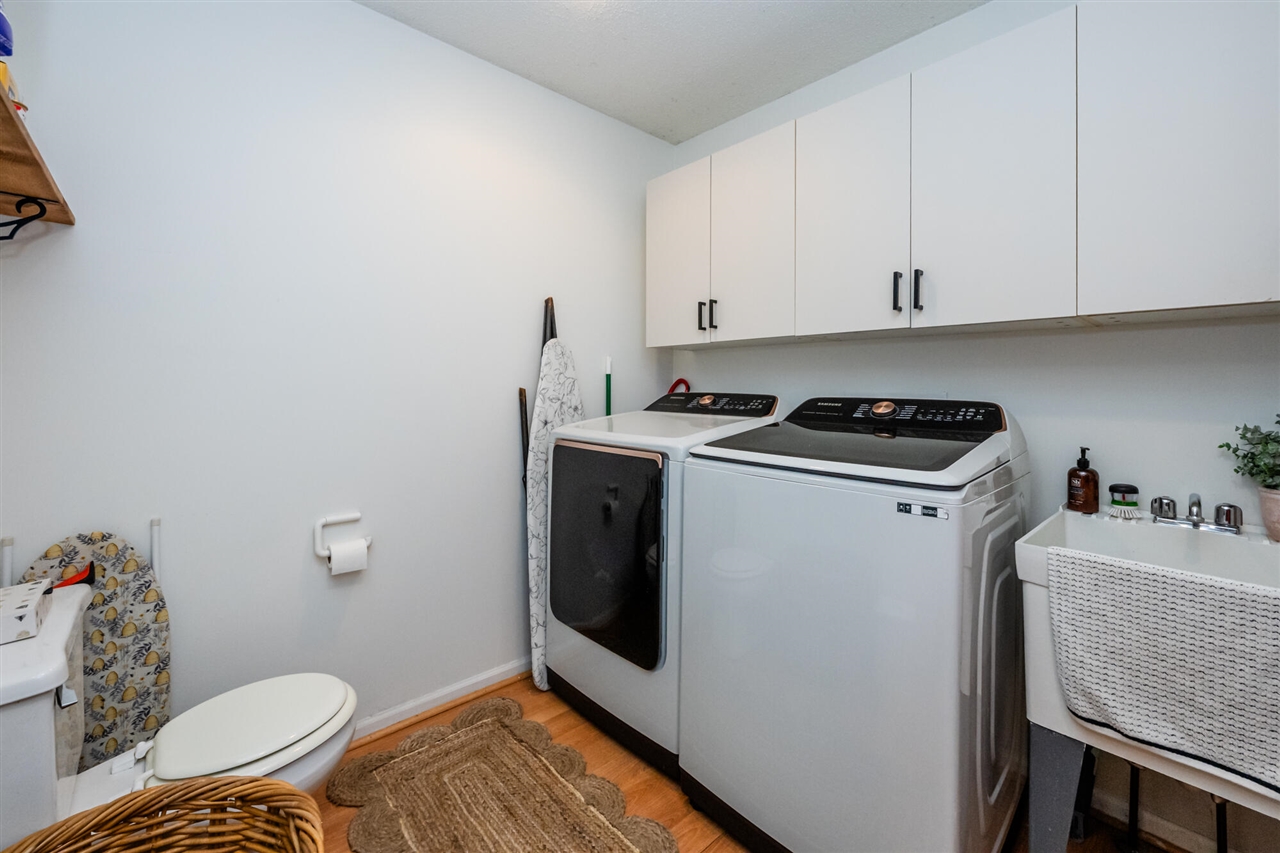 1460 Country Knoll Place, Saint Joseph, MI, 49085-9491