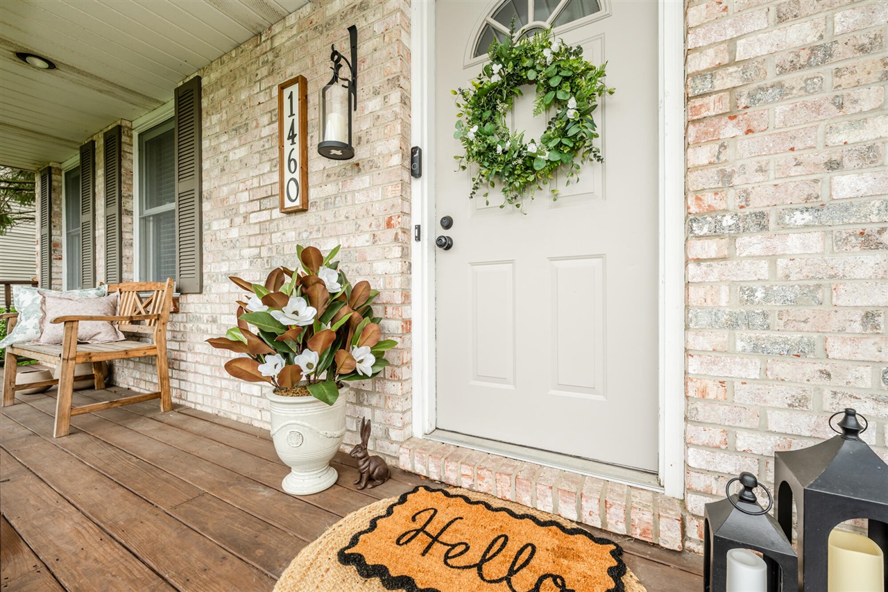 1460 Country Knoll Place, Saint Joseph, MI, 49085-9491