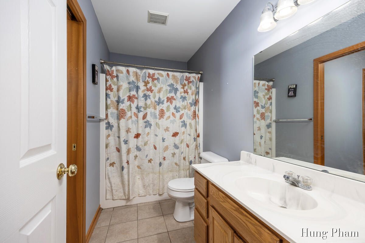 2925 Harmony Court, Wyoming, MI, 49519