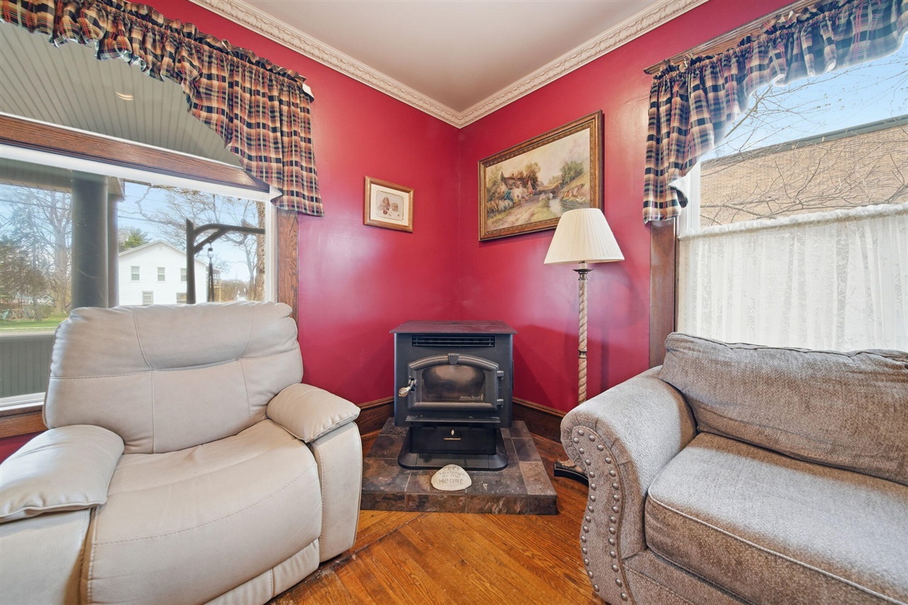 113 Chicago Street, Brooklyn, MI, 49230-9703