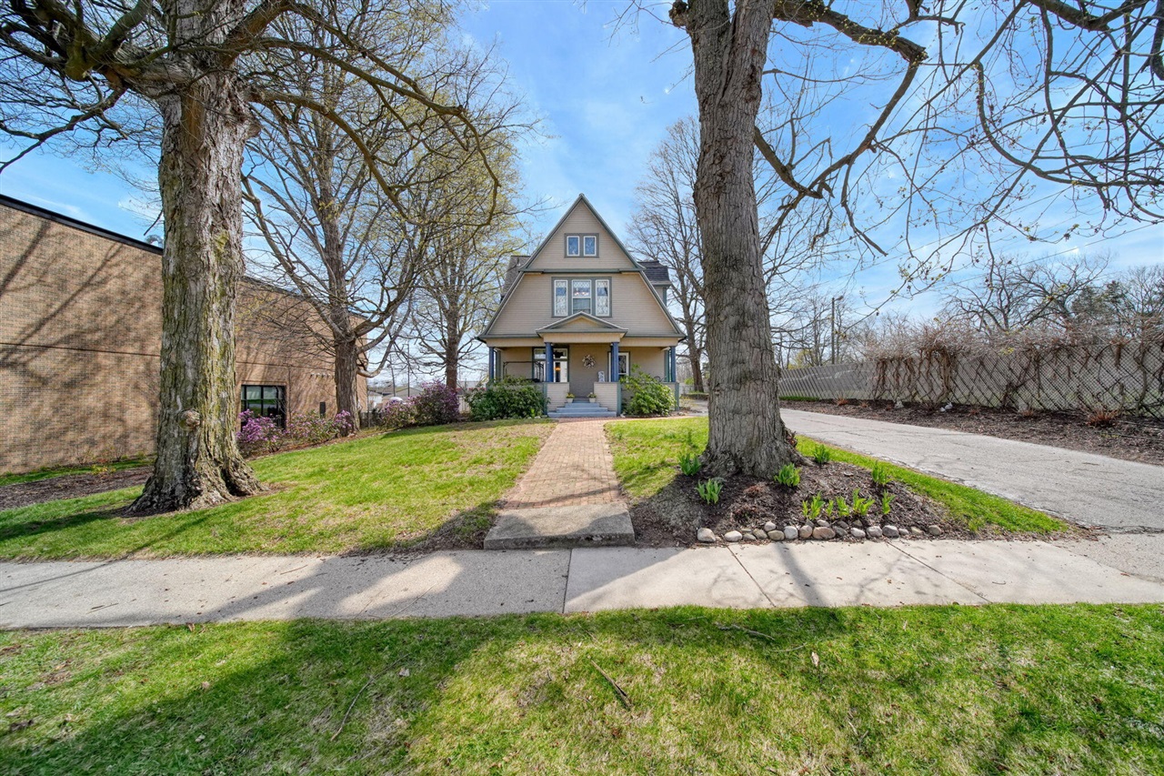 113 Chicago Street, Brooklyn, MI, 49230-9703