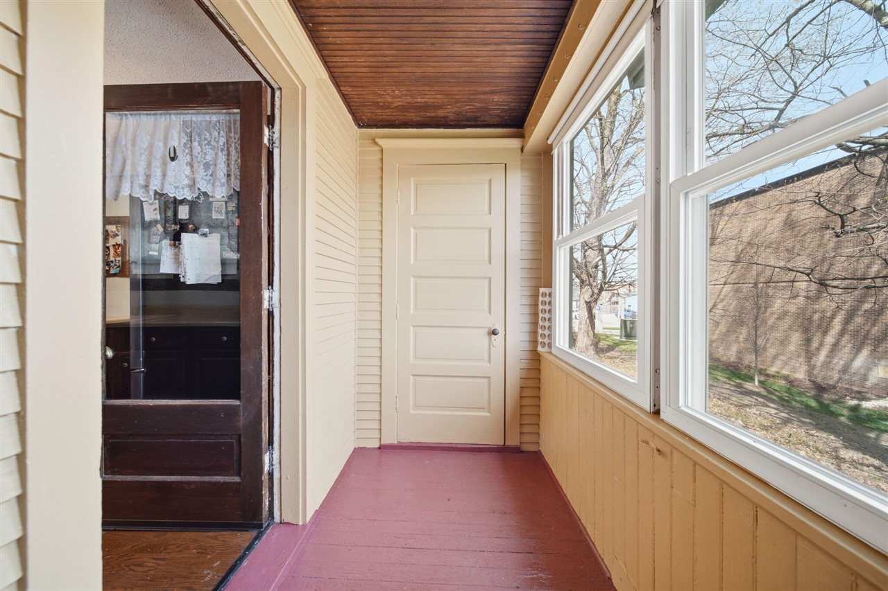 113 Chicago Street, Brooklyn, MI, 49230-9703
