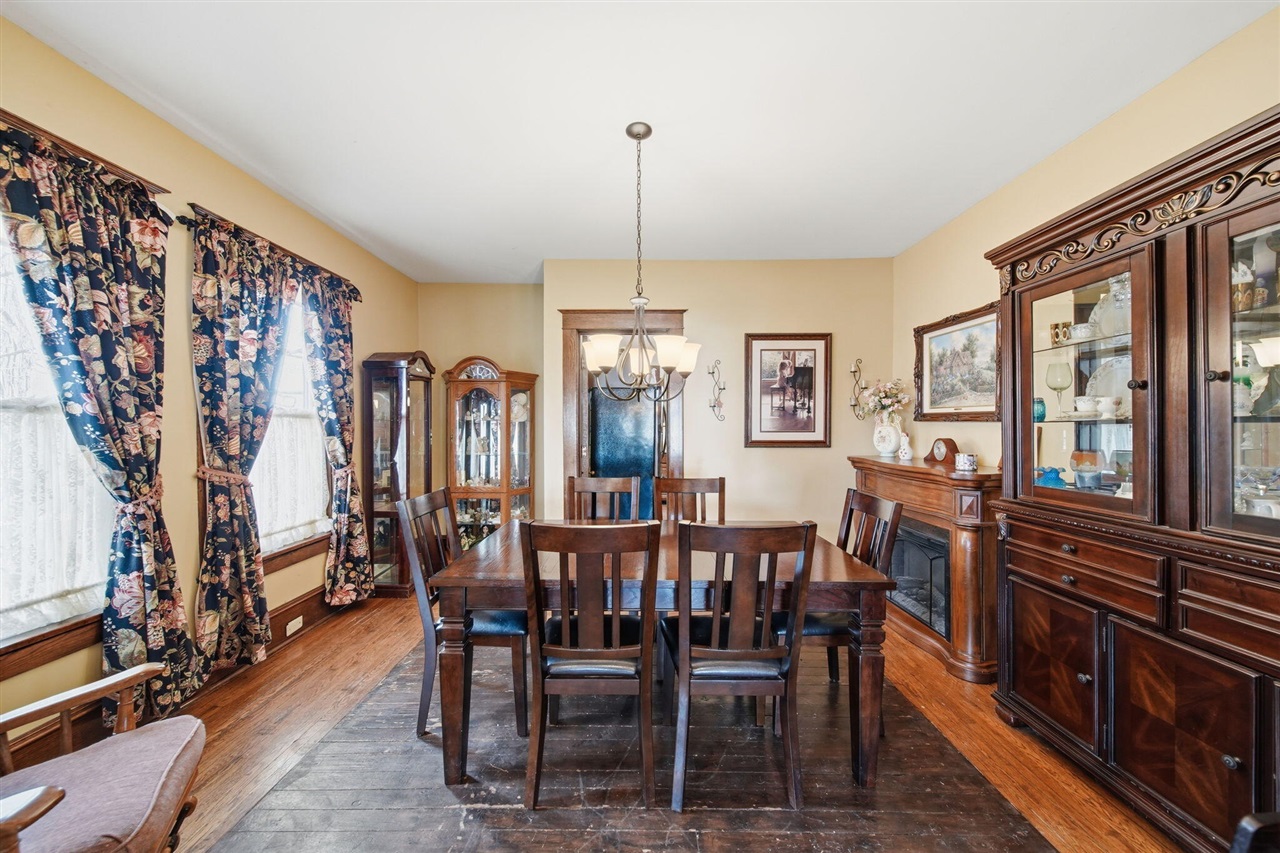 113 Chicago Street, Brooklyn, MI, 49230-9703
