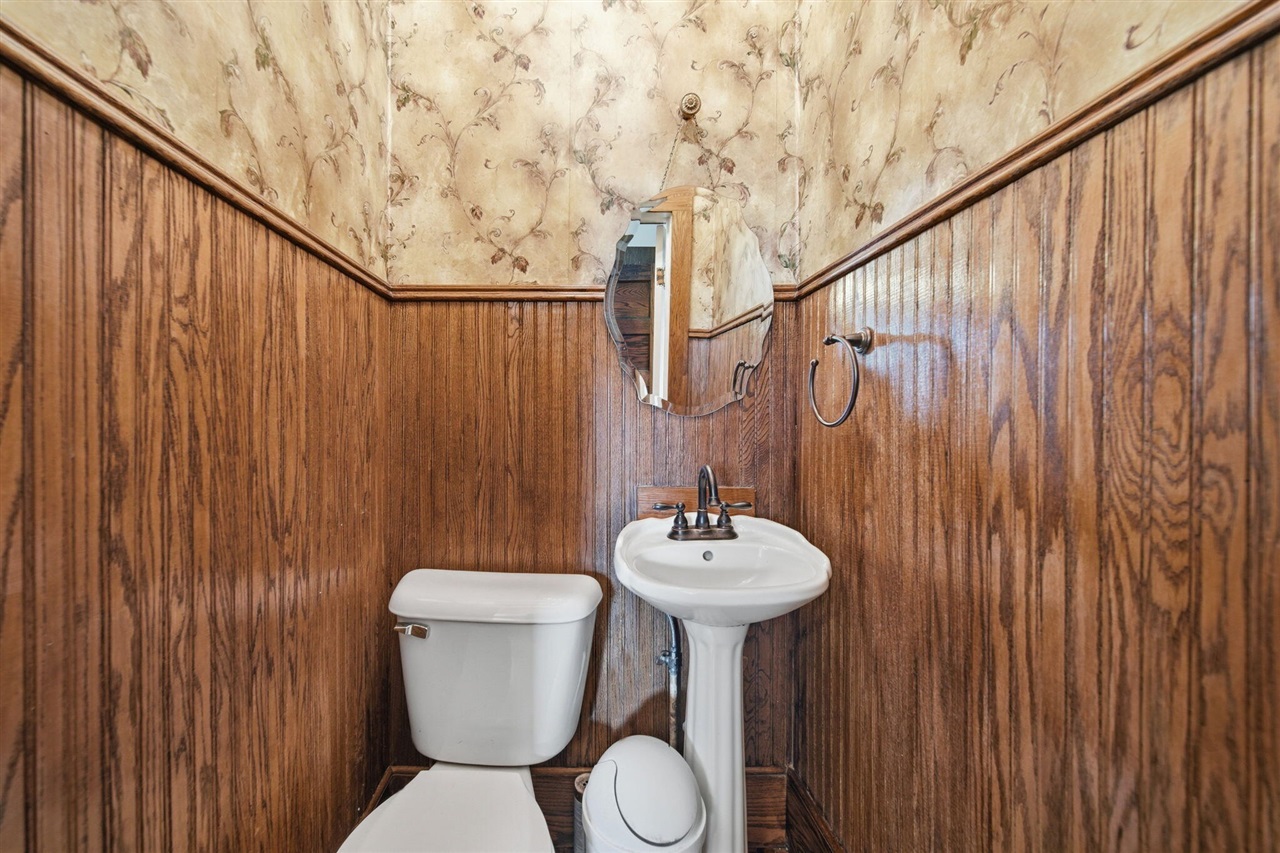 113 Chicago Street, Brooklyn, MI, 49230-9703