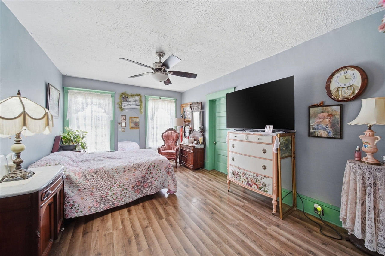 113 Chicago Street, Brooklyn, MI, 49230-9703