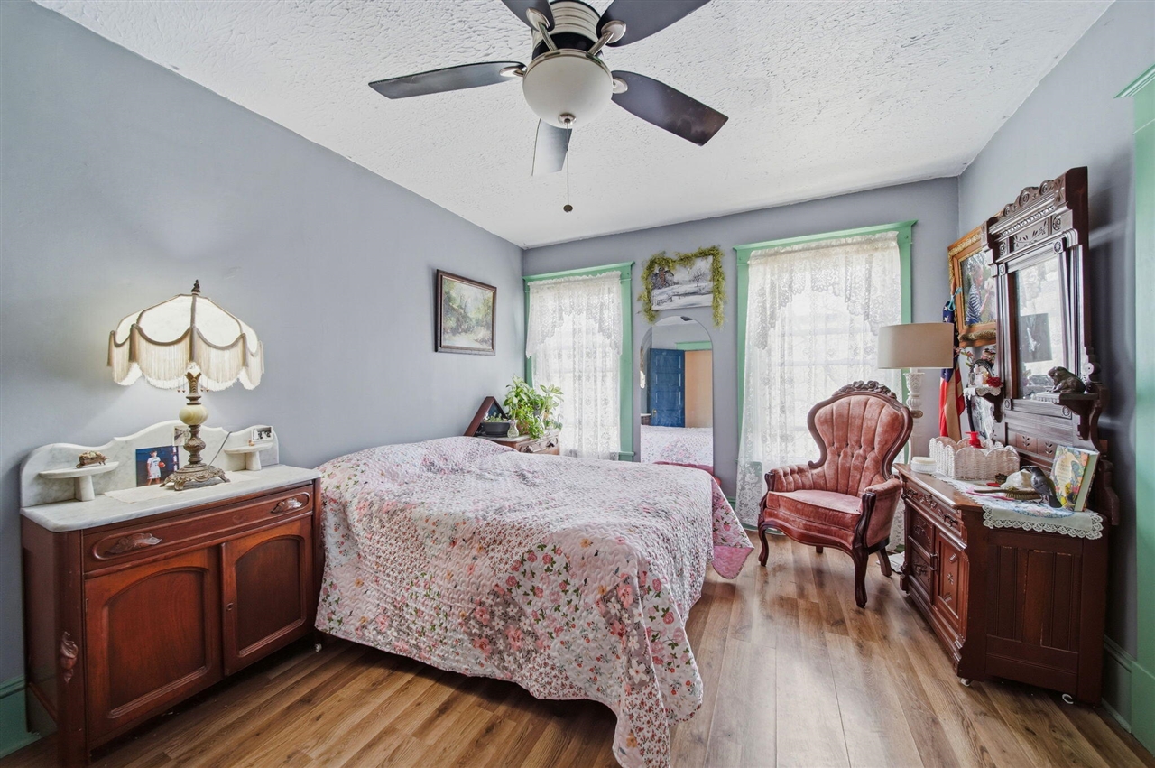 113 Chicago Street, Brooklyn, MI, 49230-9703