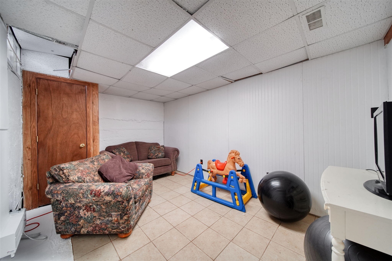 113 Chicago Street, Brooklyn, MI, 49230-9703