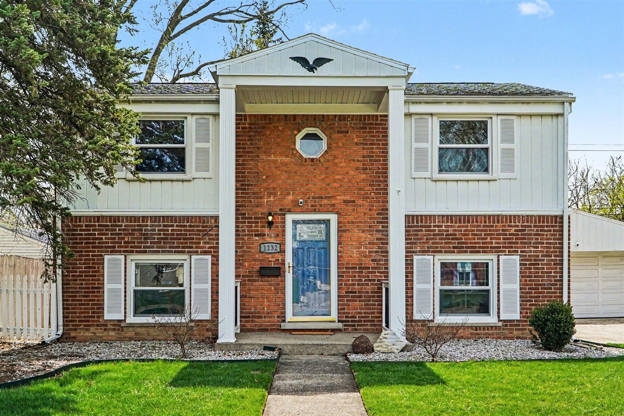 1235 Winifred Street, Jackson, MI, 49202-1946