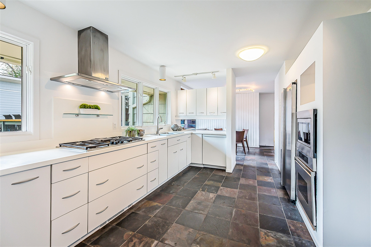 1307 Beechwood Drive, Ann Arbor, MI, 48103-2937