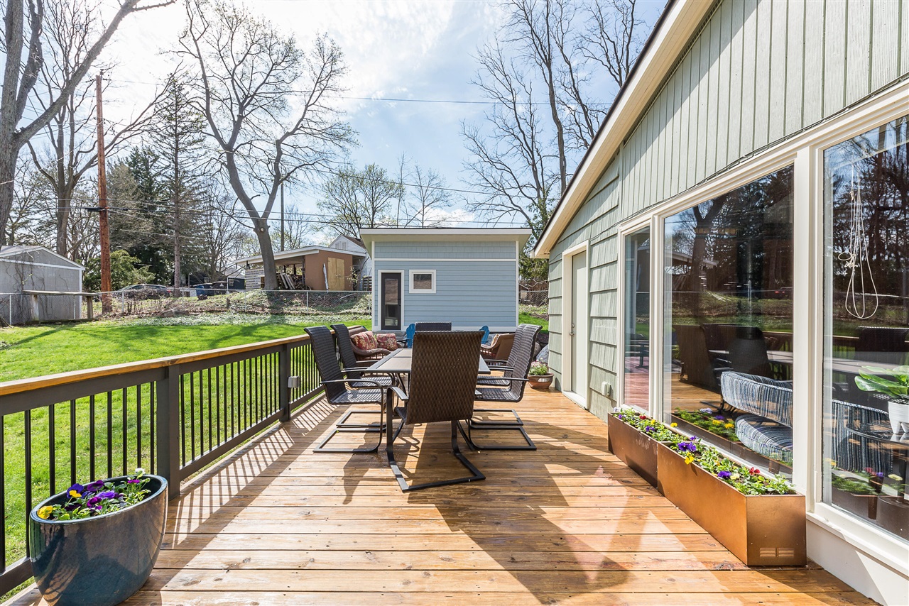 1307 Beechwood Drive, Ann Arbor, MI, 48103-2937