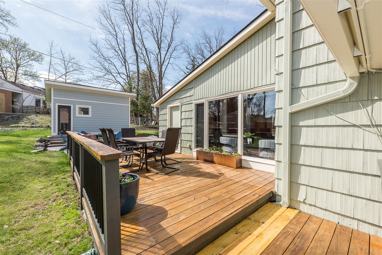 1307 Beechwood Drive, Ann Arbor, MI, 48103-2937