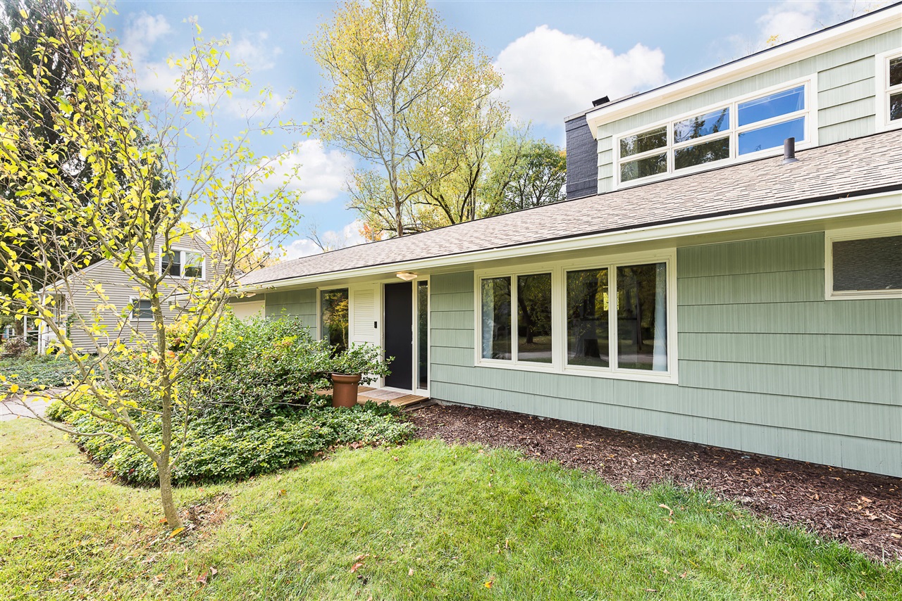 1307 Beechwood Drive, Ann Arbor, MI, 48103-2937
