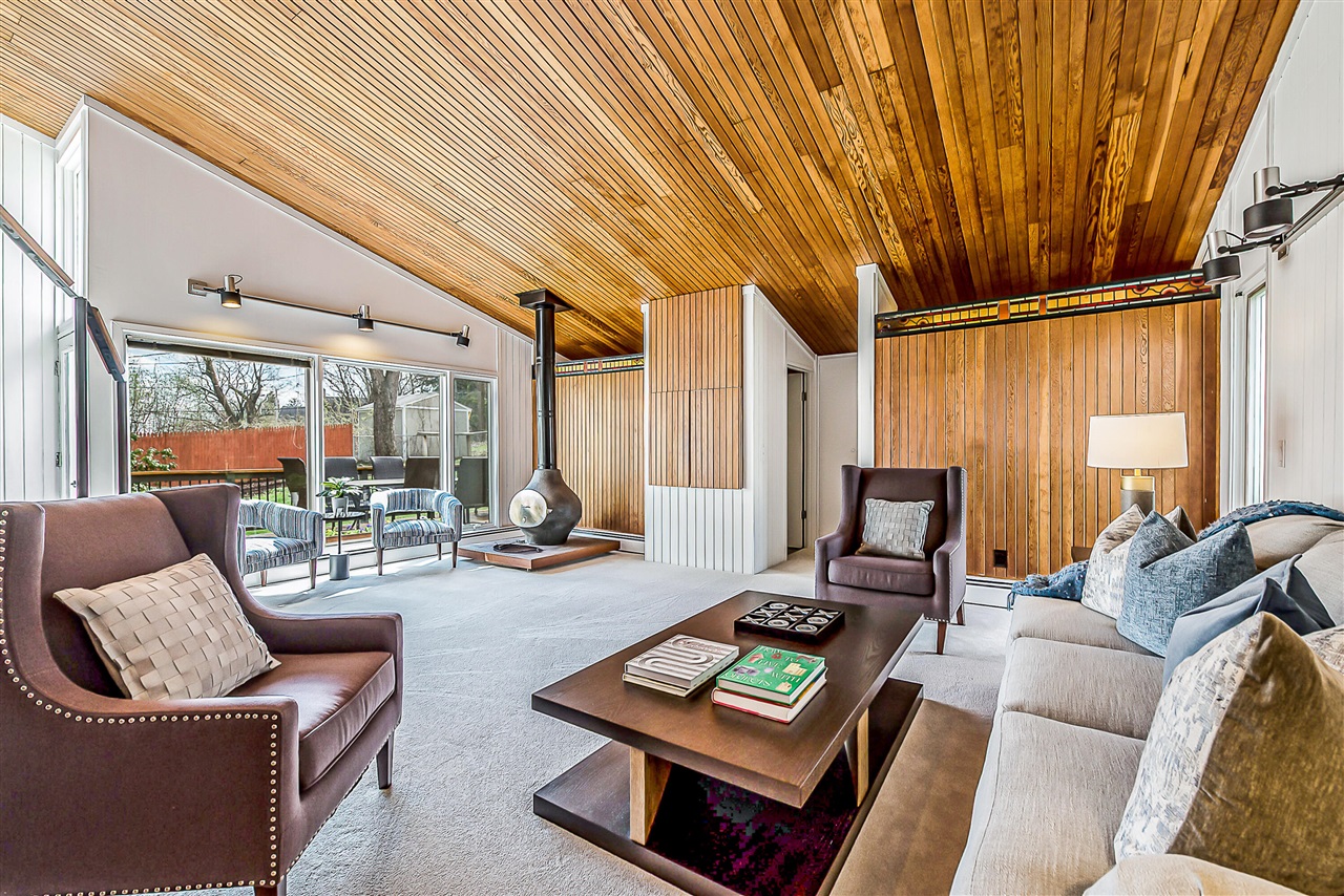 1307 Beechwood Drive, Ann Arbor, MI, 48103-2937