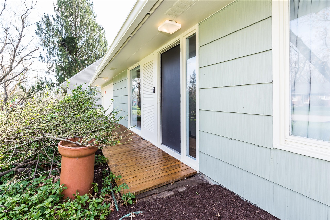 1307 Beechwood Drive, Ann Arbor, MI, 48103-2937
