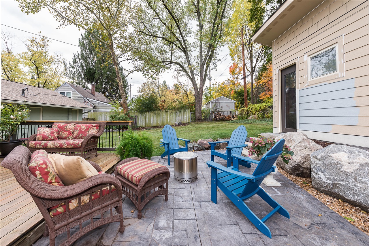 1307 Beechwood Drive, Ann Arbor, MI, 48103-2937