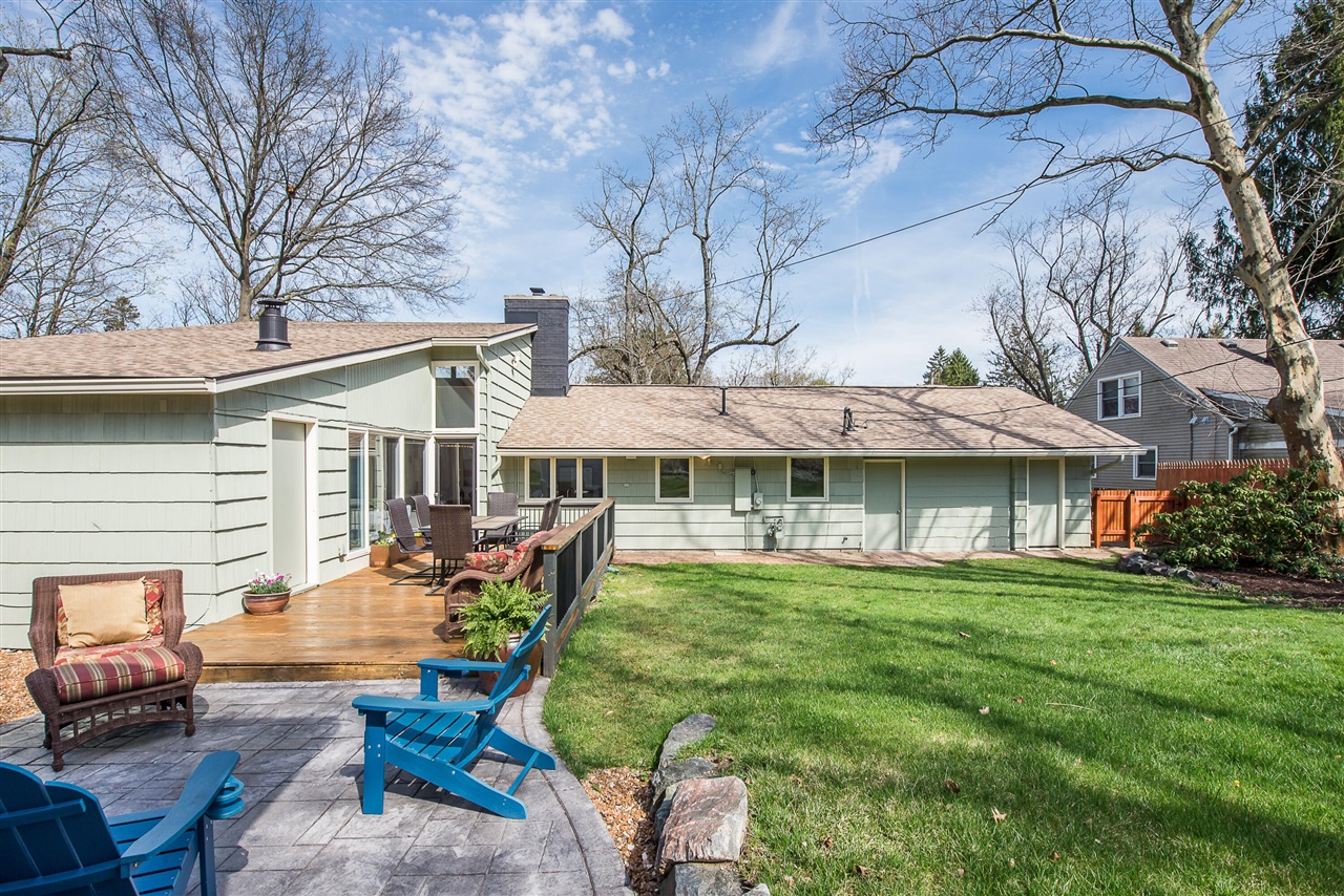 1307 Beechwood Drive, Ann Arbor, MI, 48103-2937