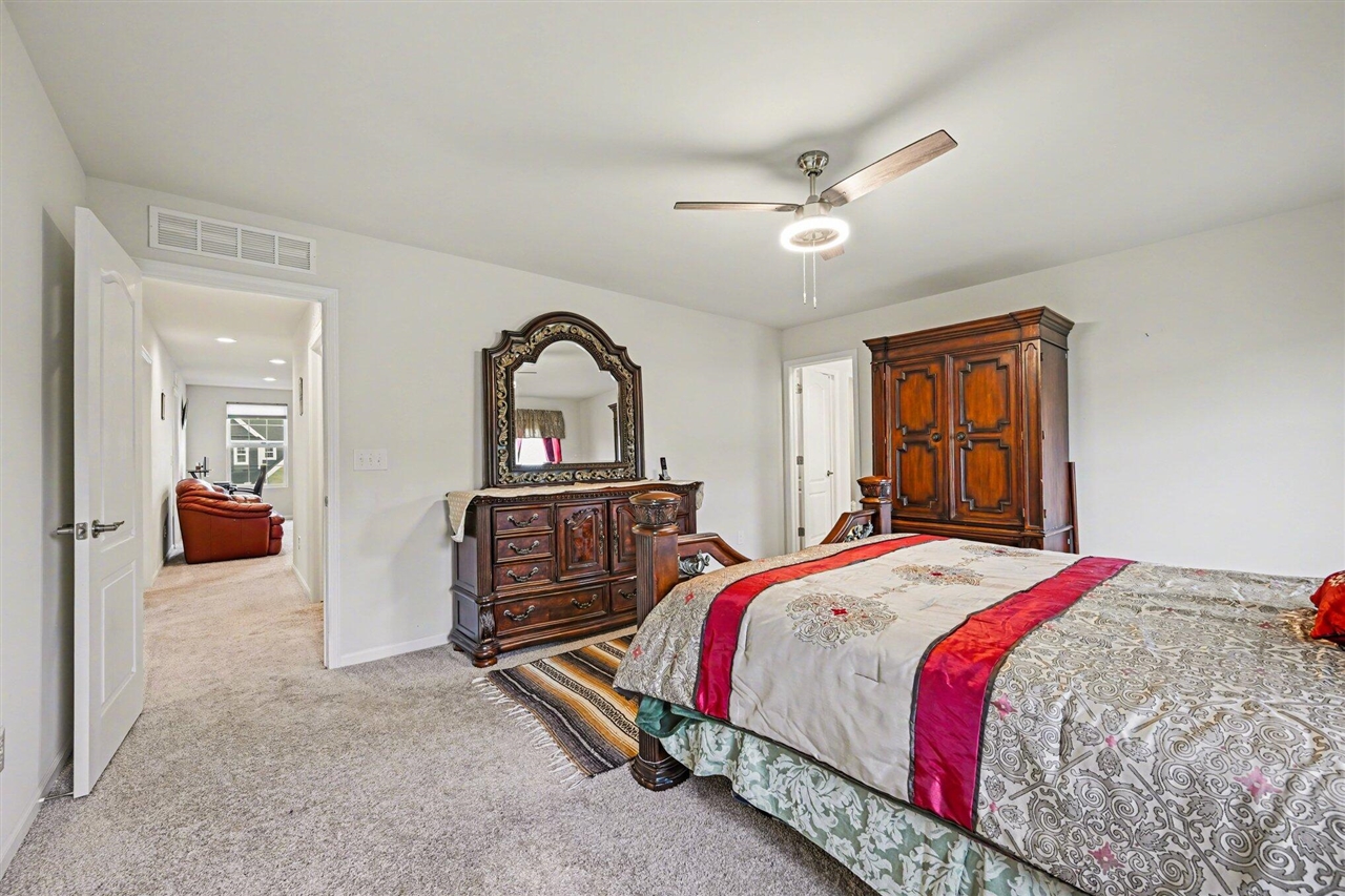 552 Wishing Tree Lane, Ann Arbor, MI, 48108-2839