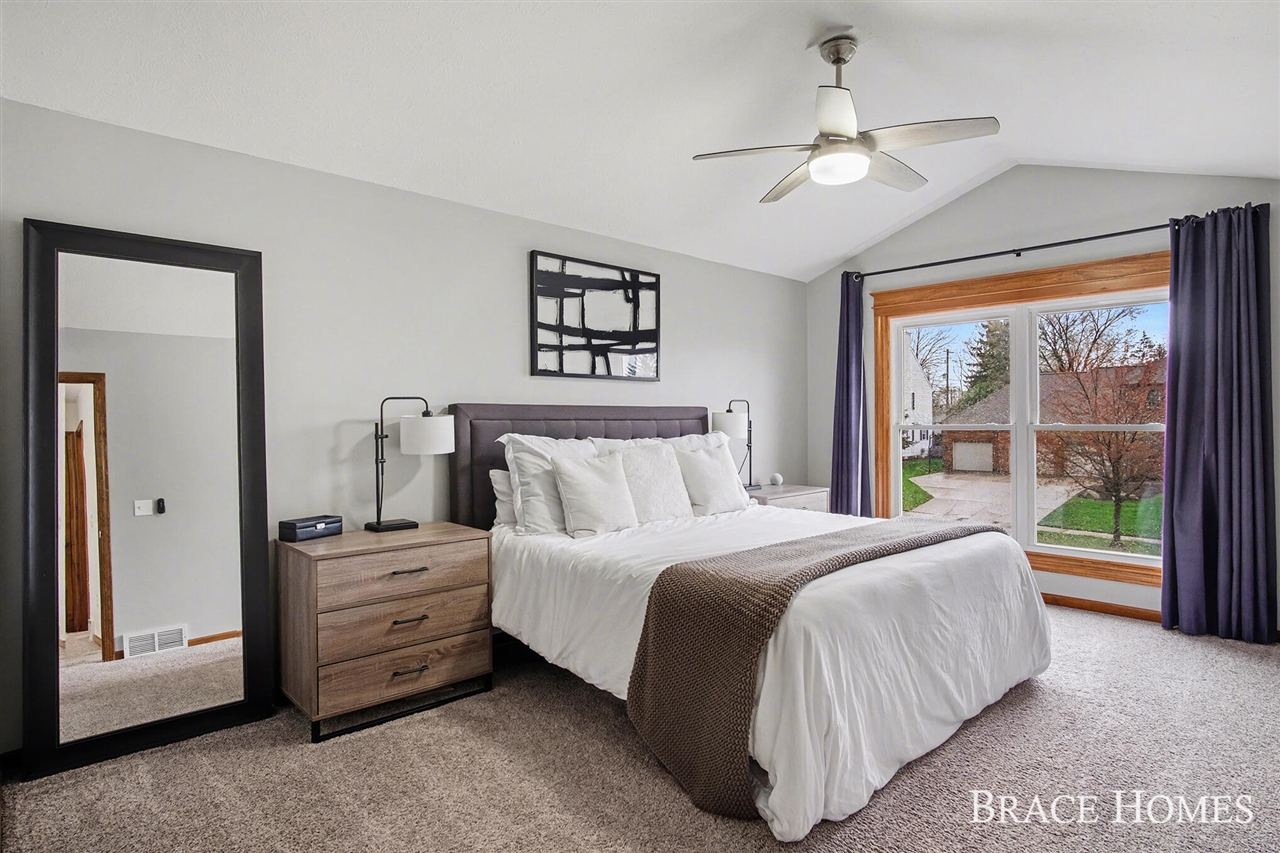 2521 Arundel Road, East Grand Rapids, MI, 49506-4829