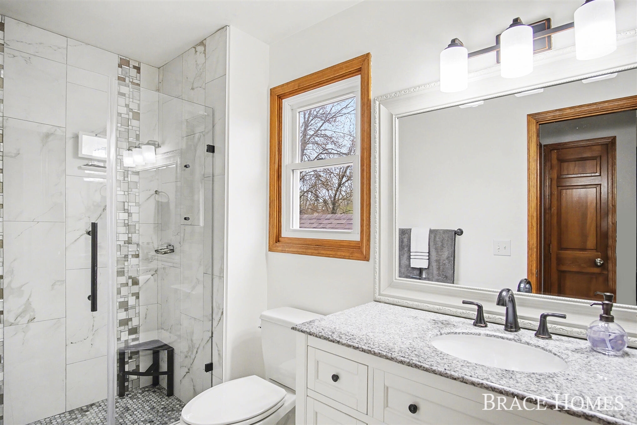 2521 Arundel Road, East Grand Rapids, MI, 49506-4829