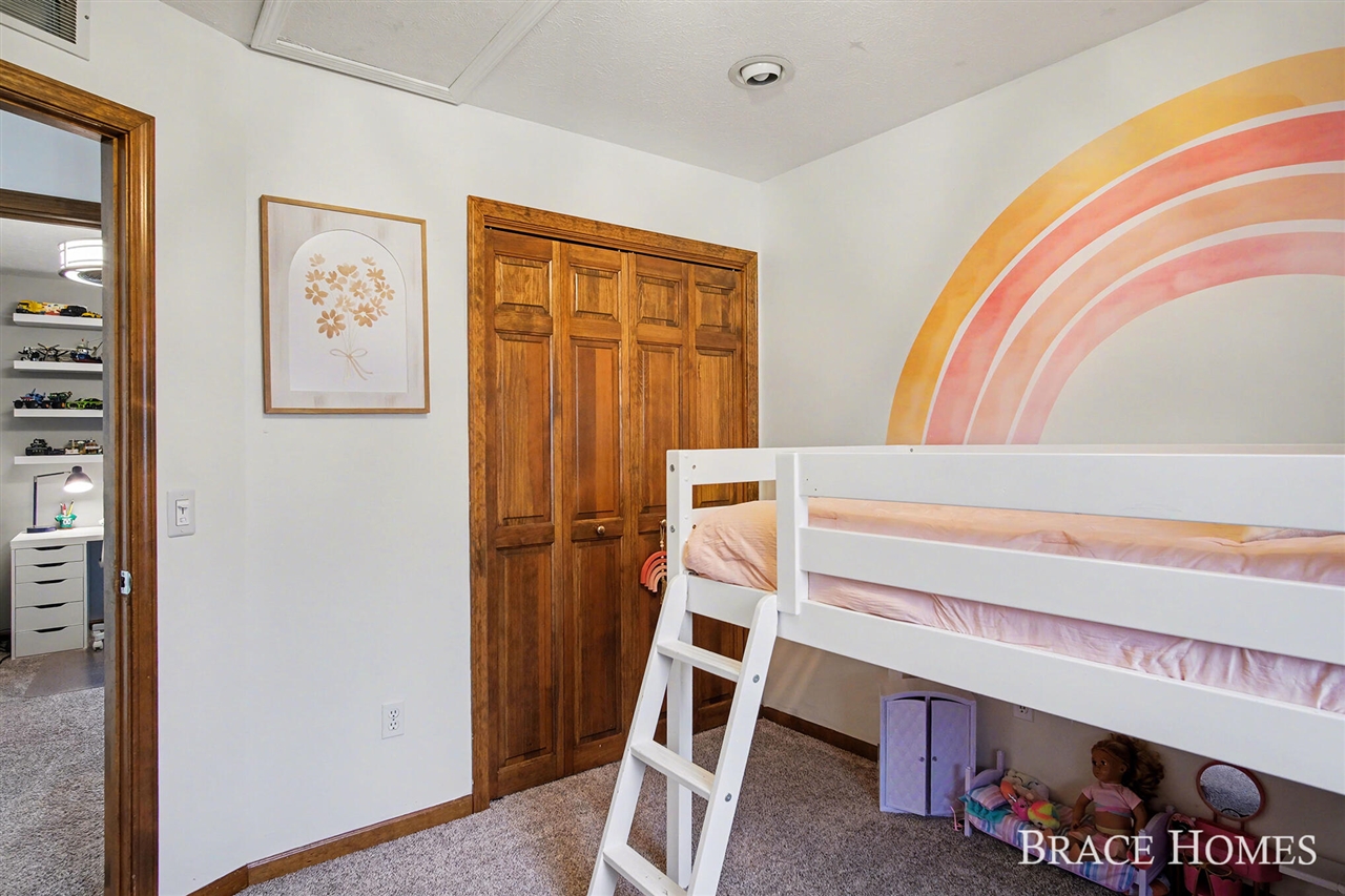 2521 Arundel Road, East Grand Rapids, MI, 49506-4829