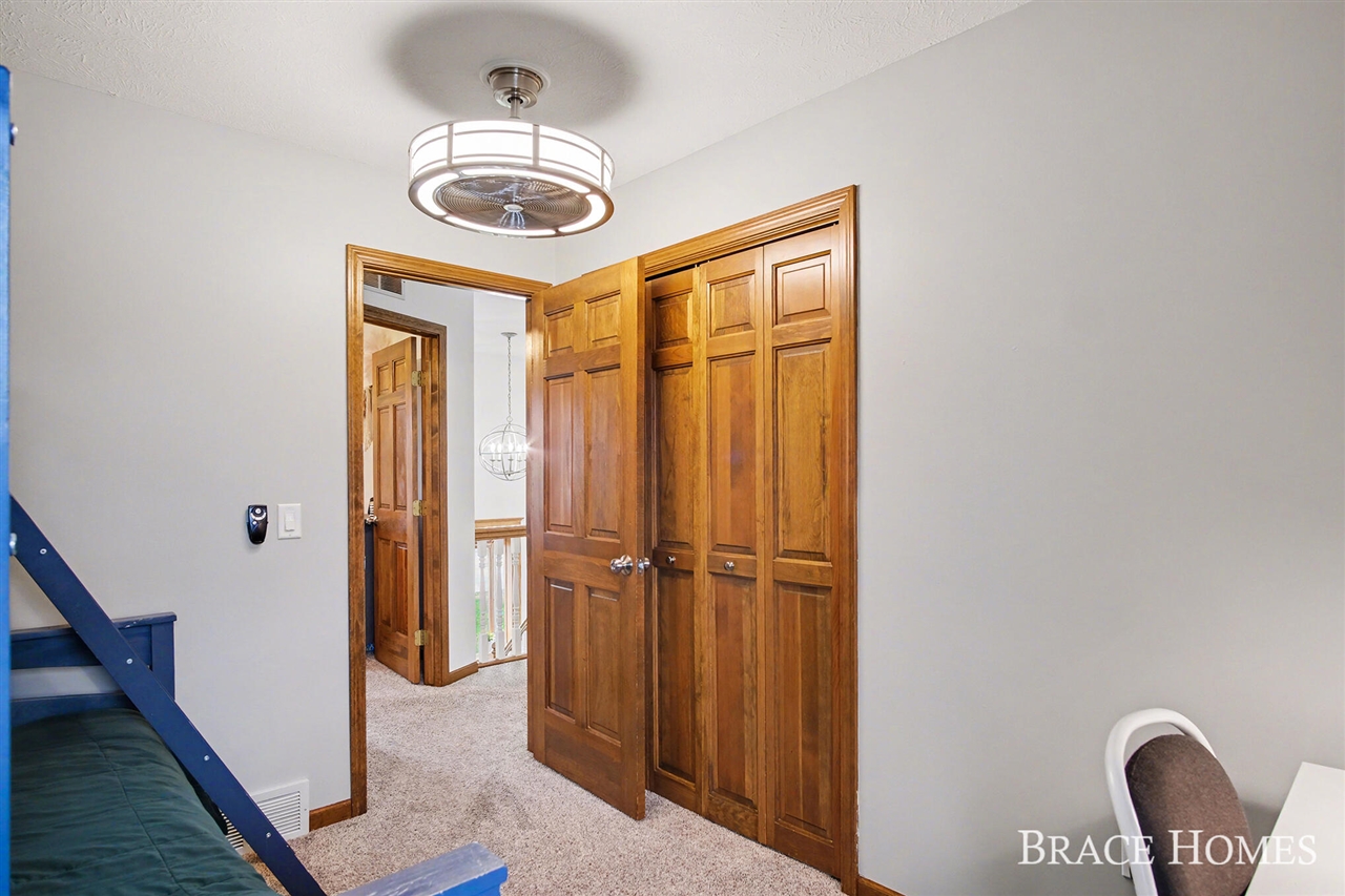 2521 Arundel Road, East Grand Rapids, MI, 49506-4829