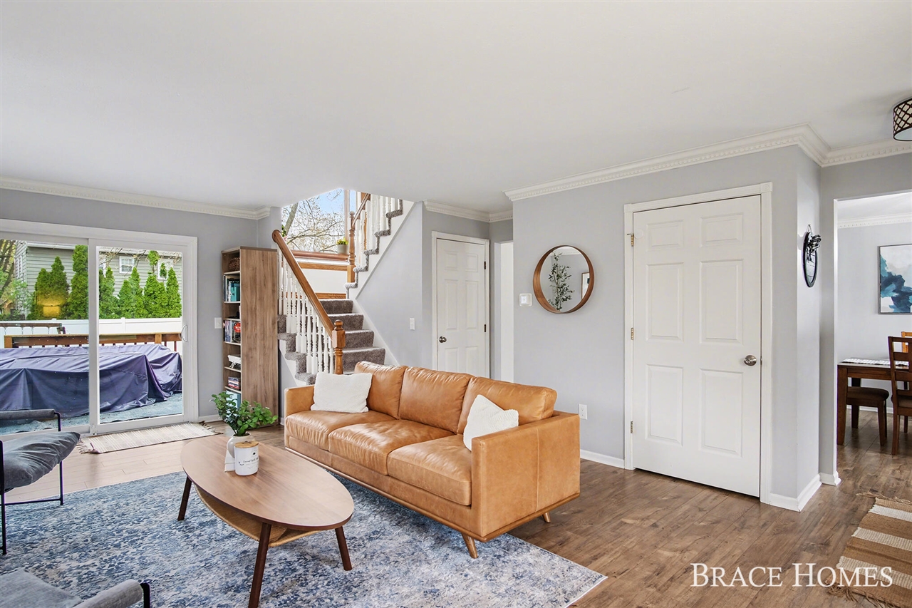 2521 Arundel Road, East Grand Rapids, MI, 49506-4829