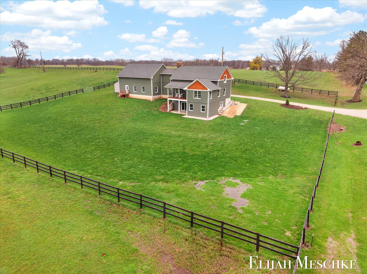 8977 2 Mile Road, Ada, MI, 49301-9576