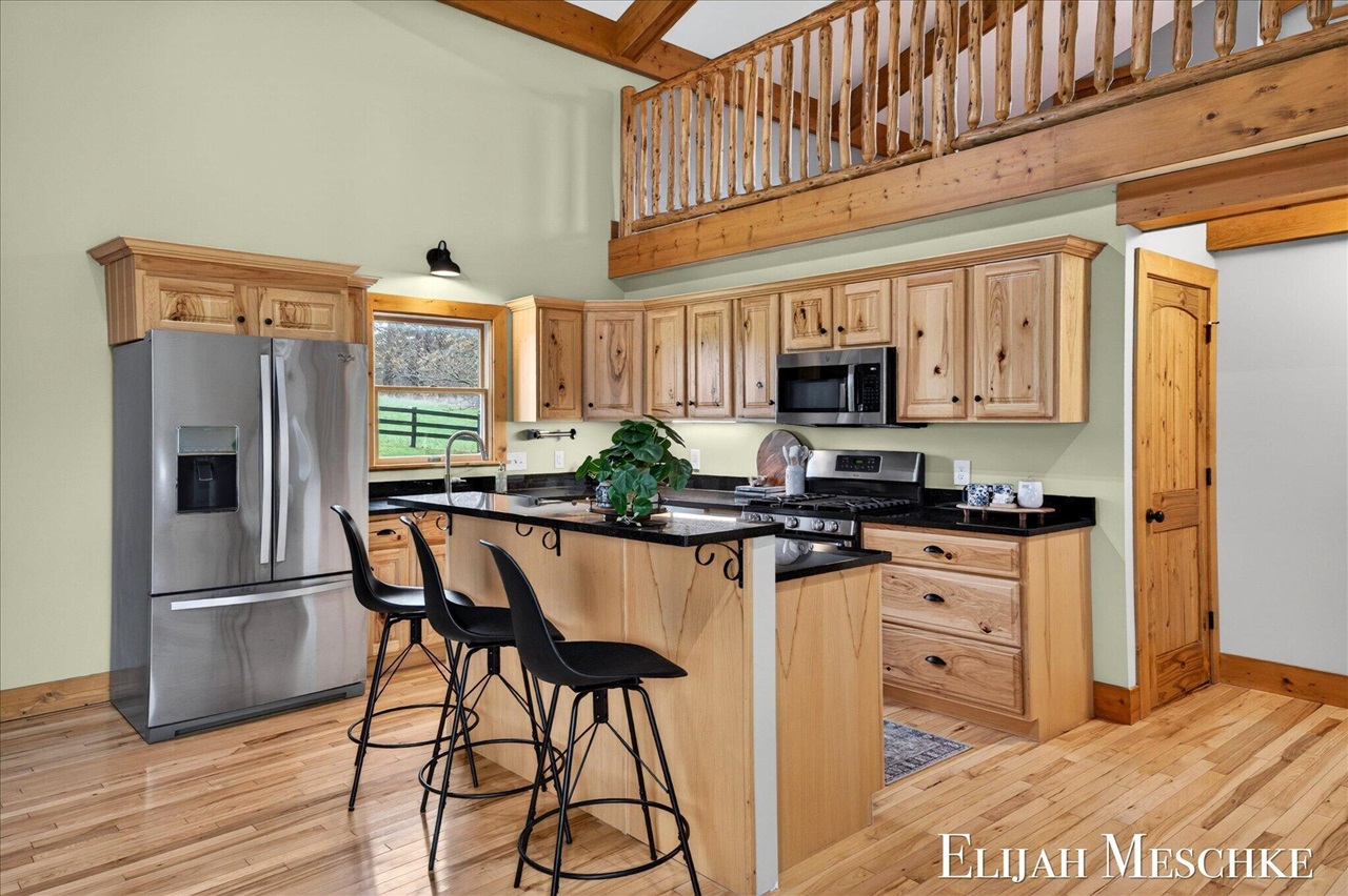 8977 2 Mile Road, Ada, MI, 49301-9576